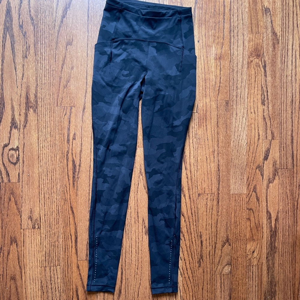 Lululemon Swift Speed Tights HR 28” Black Camo Size 2